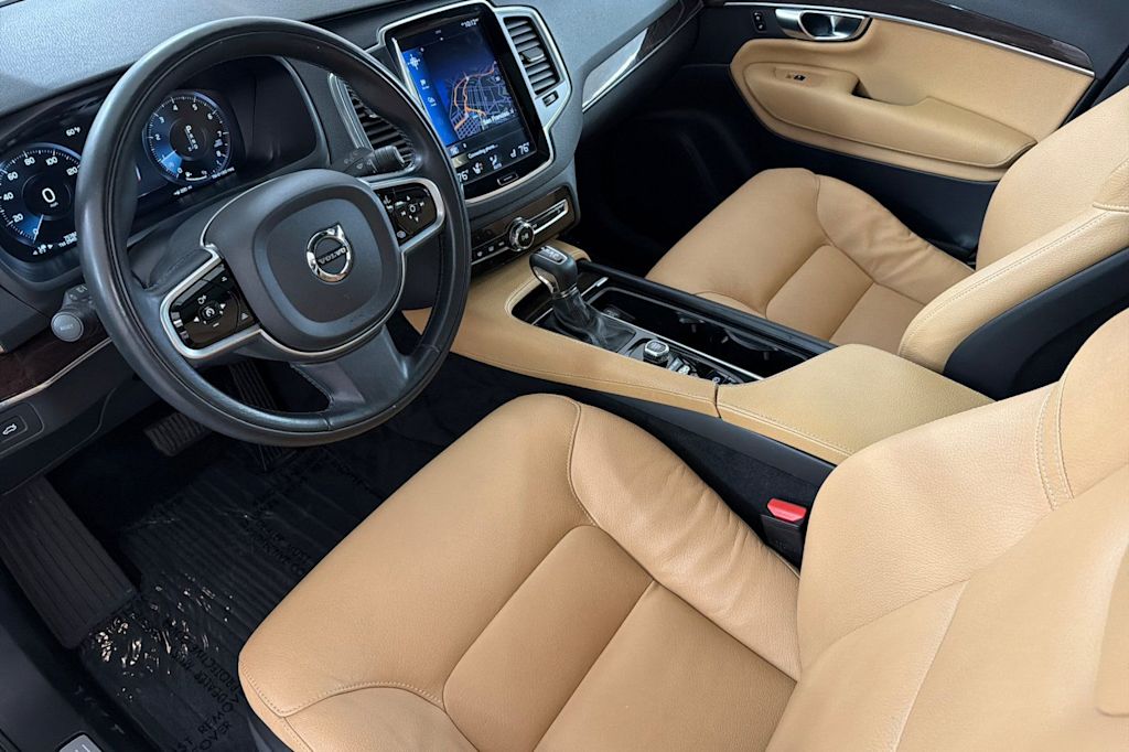 Thumbnail: 2019 Volvo XC90 - 9