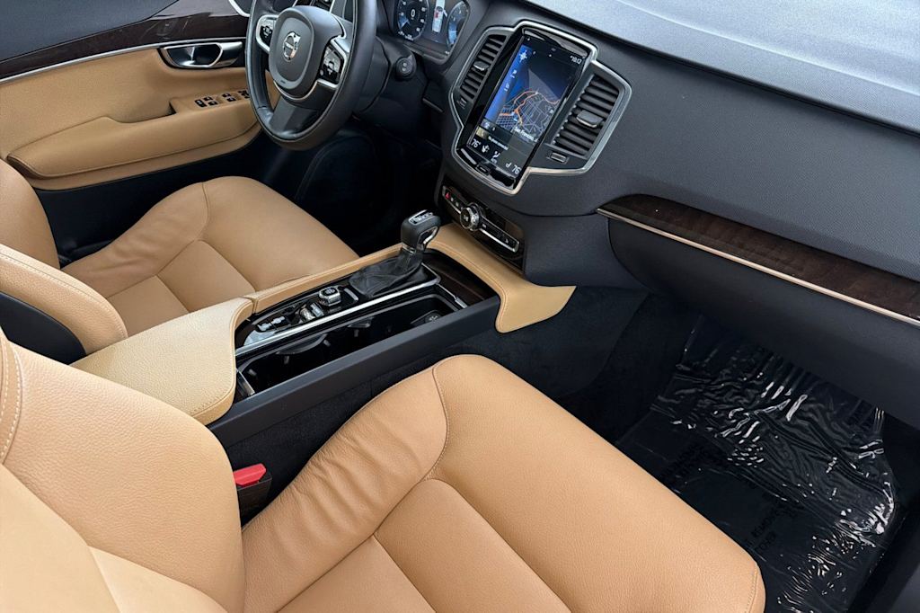 Thumbnail: 2019 Volvo XC90 - 12