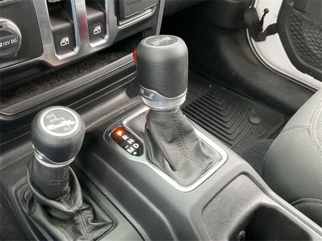 2021 Jeep Wrangler Sport 13