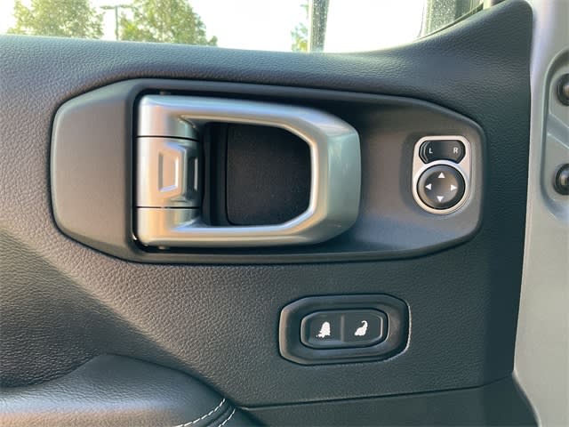 Thumbnail: 2018 Jeep Wrangler - 22