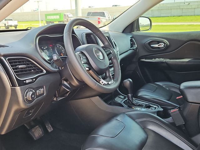 Thumbnail: 2020 Jeep Cherokee - 2