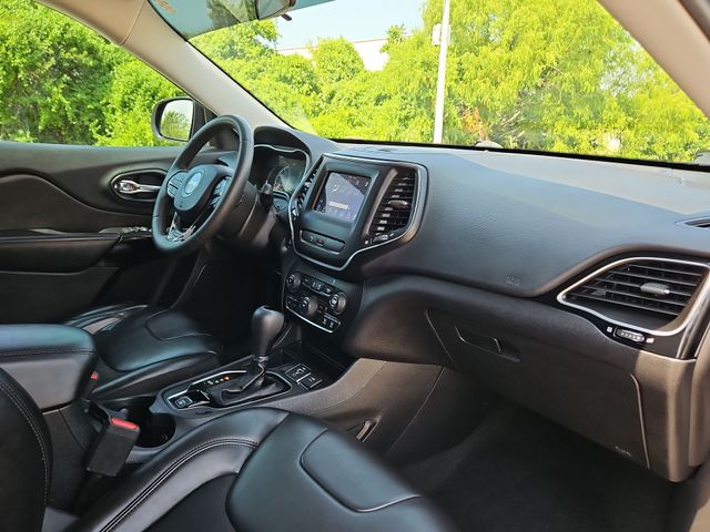 Thumbnail: 2020 Jeep Cherokee - 9