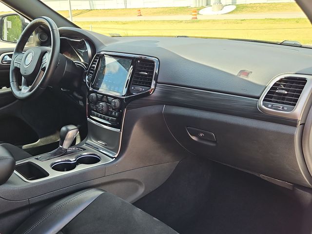 Thumbnail: 2019 Jeep Grand Cherokee - 9