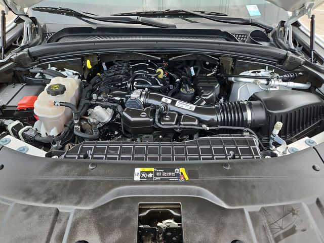 Thumbnail: 2023 Jeep Grand Cherokee - 8