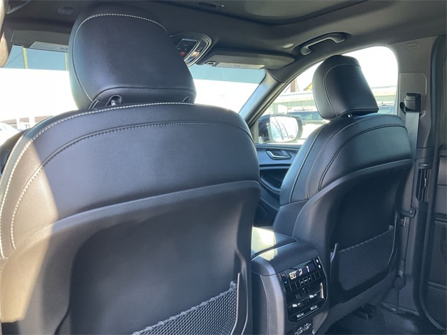 Thumbnail: 2024 Jeep Grand Cherokee L - 9