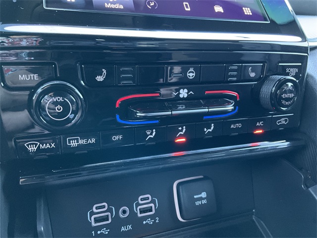 Thumbnail: 2024 Jeep Grand Cherokee L - 28