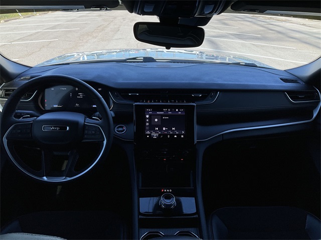 Thumbnail: 2024 Jeep Grand Cherokee L - 7