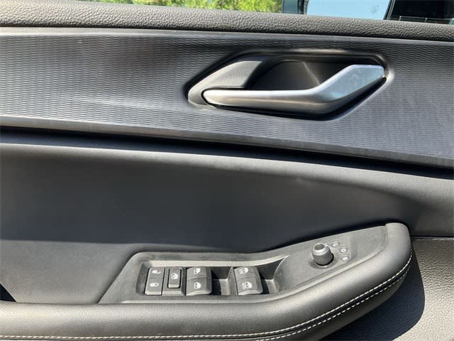 Thumbnail: 2024 Jeep Grand Cherokee L - 19