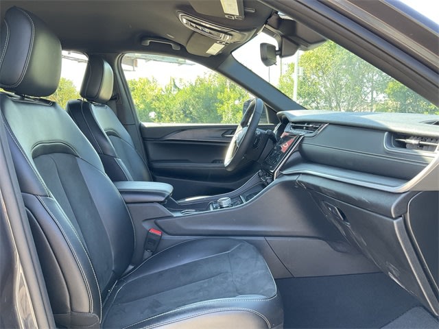 Thumbnail: 2024 Jeep Grand Cherokee L - 21