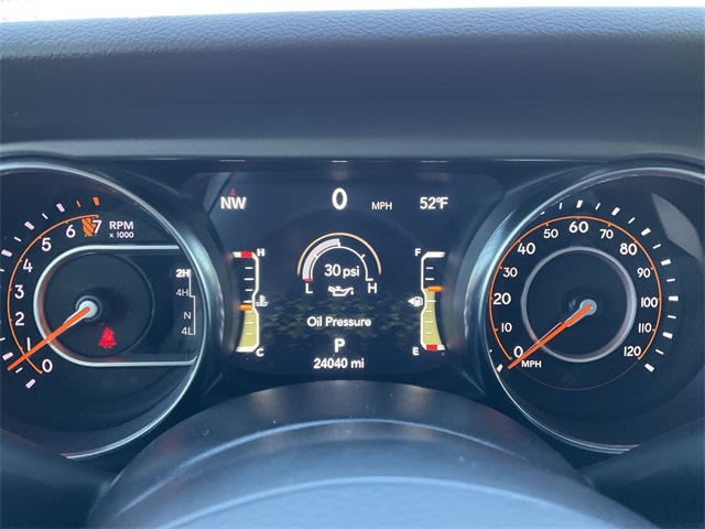 Thumbnail: 2022 Jeep Gladiator - 14