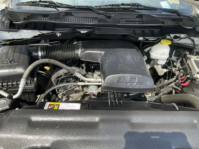 Thumbnail: 2024 RAM 1500 - 8