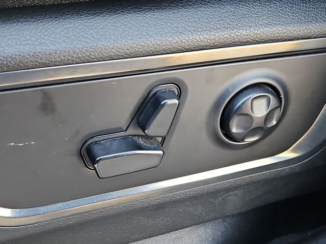 Thumbnail: 2019 RAM 1500 - 23