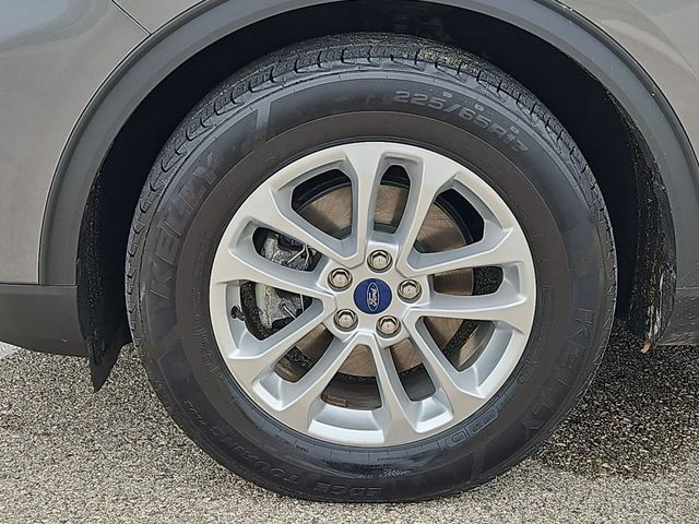 Thumbnail: 2022 Ford Escape - 6