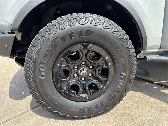 Thumbnail: 2023 Ford Bronco - 8