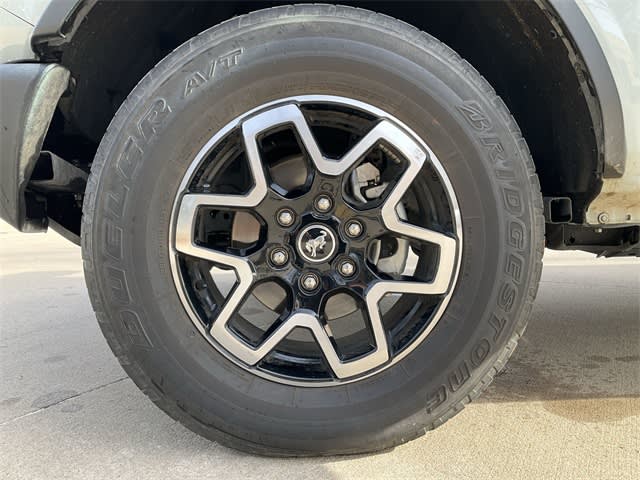 Thumbnail: 2022 Ford Bronco - 6