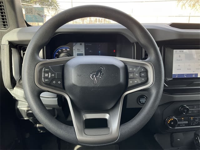 Thumbnail: 2022 Ford Bronco - 7