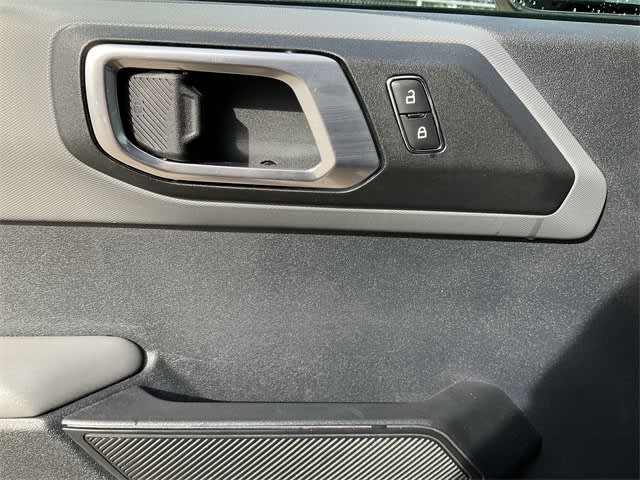 Thumbnail: 2022 Ford Bronco - 22