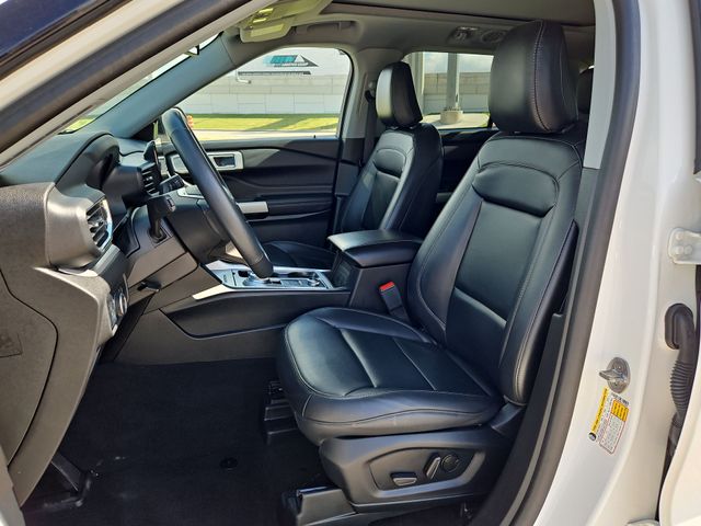 Thumbnail: 2023 Ford Explorer - 9