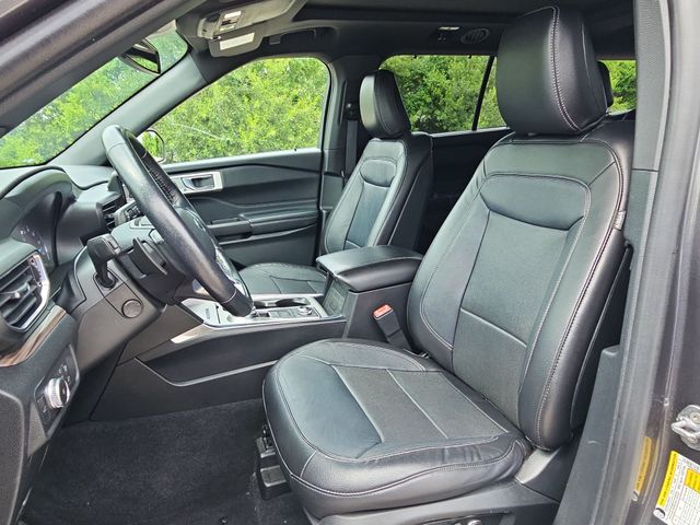 Thumbnail: 2020 Ford Explorer - 10