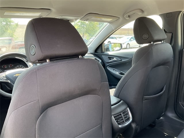 Thumbnail: 2024 Chevrolet Malibu - 9