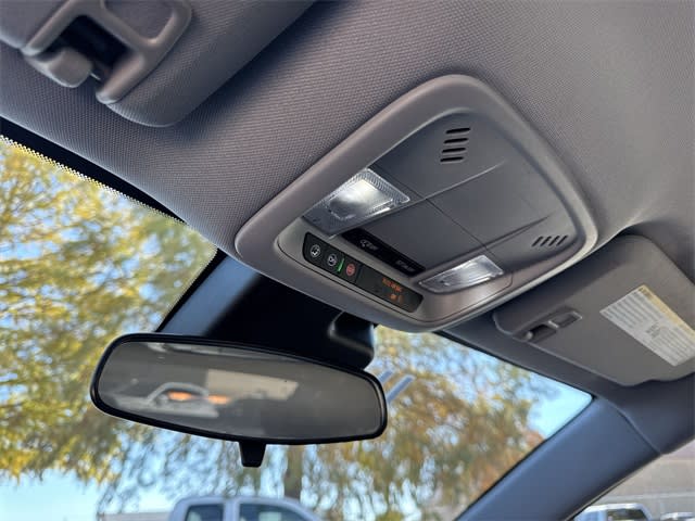 Thumbnail: 2024 Chevrolet Malibu - 25