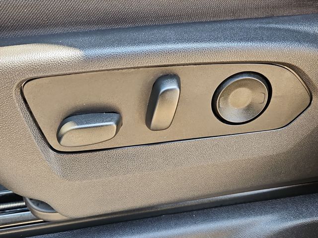 Thumbnail: 2023 Chevrolet Silverado 1500 - 27