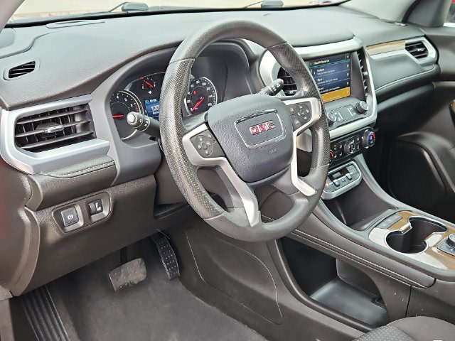 Thumbnail: 2023 GMC Acadia - 13