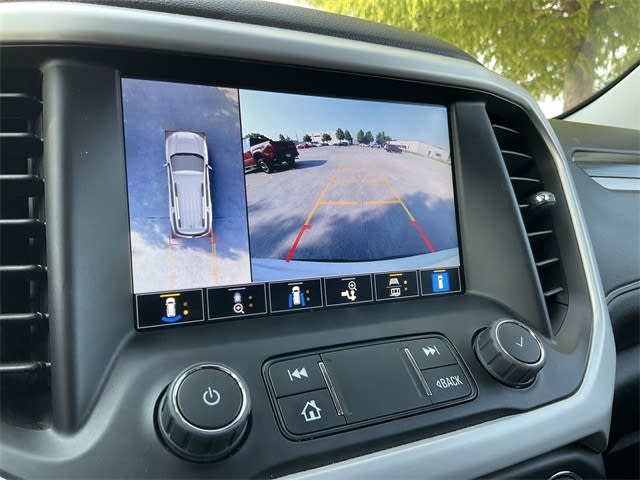 Thumbnail: 2023 GMC Acadia - 26