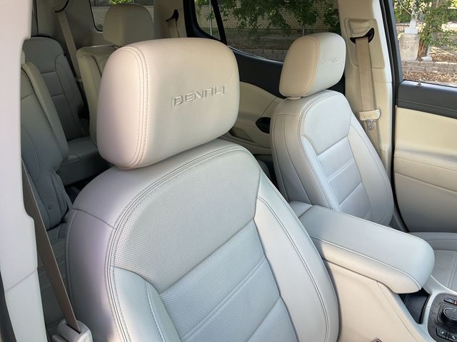 Thumbnail: 2023 GMC Acadia - 24