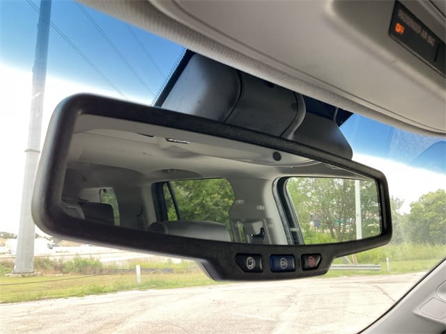 Thumbnail: 2018 GMC Yukon - 28