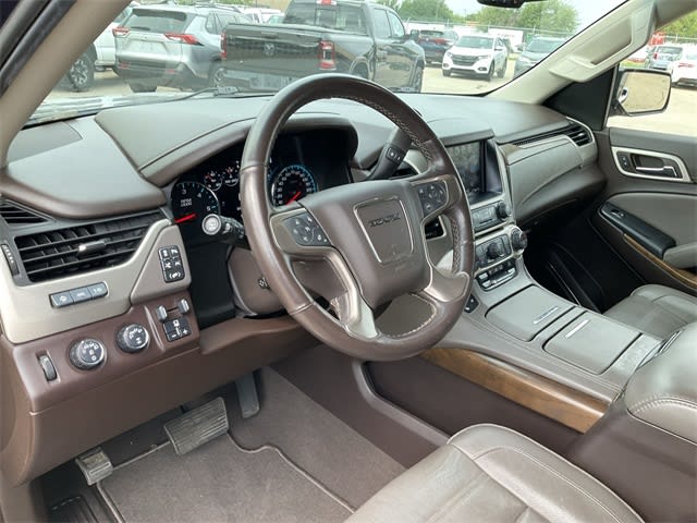 2019 GMC Yukon XL Denali 2