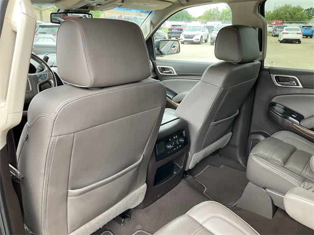 2019 GMC Yukon XL Denali 10