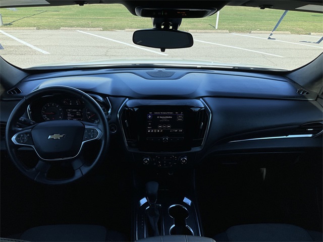 Thumbnail: 2023 Chevrolet Traverse - 7