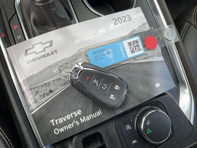 Thumbnail: 2023 Chevrolet Traverse - 28