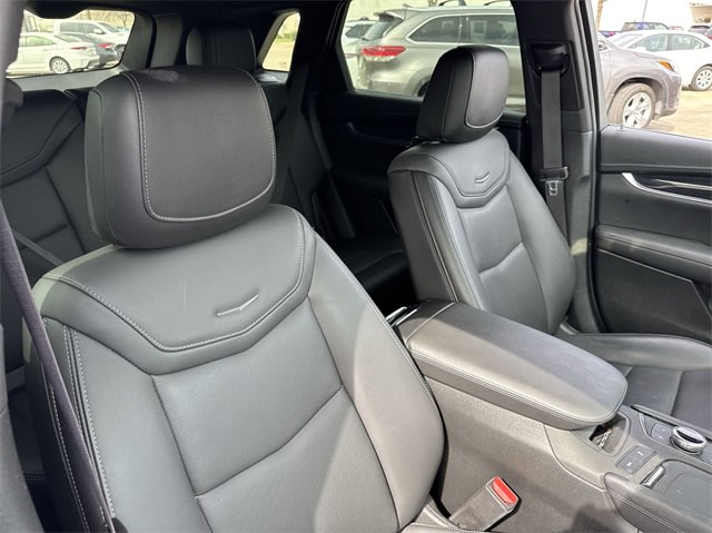 2022 Cadillac XT5 Premium Luxury 24