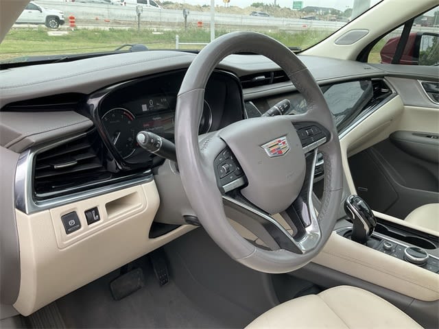 Thumbnail: 2021 Cadillac XT6 - 2