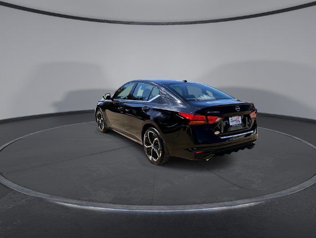 Thumbnail: 2023 Nissan Altima - 19