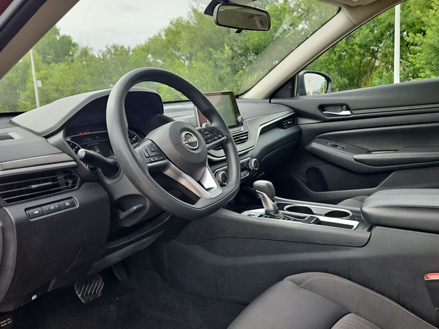 Thumbnail: 2024 Nissan Altima - 2