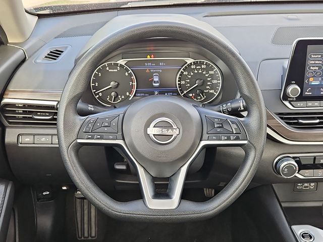 Thumbnail: 2024 Nissan Altima - 11