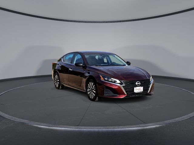 Thumbnail: 2024 Nissan Altima - 4