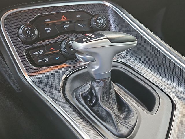 Thumbnail: 2015 Dodge Challenger - 13