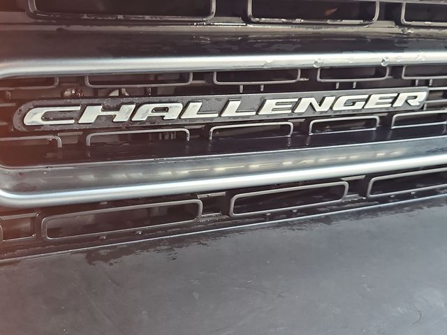 Thumbnail: 2015 Dodge Challenger - 23