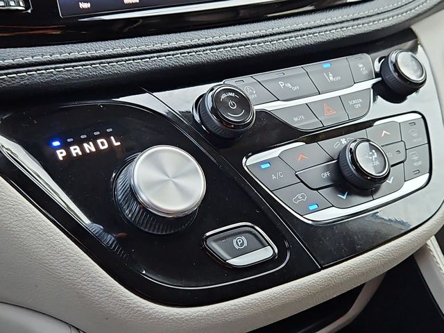 Thumbnail: 2024 Chrysler Pacifica - 29