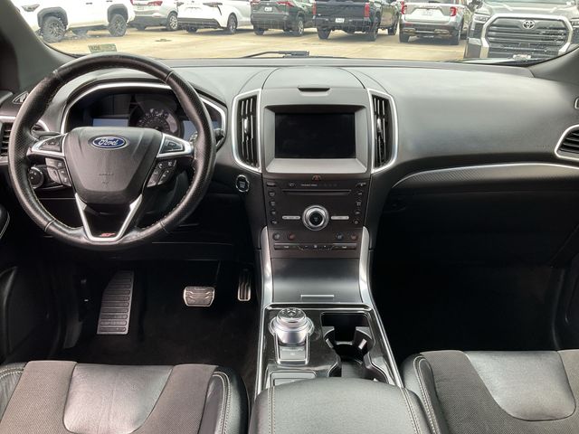 Thumbnail: 2019 Ford Edge - 8