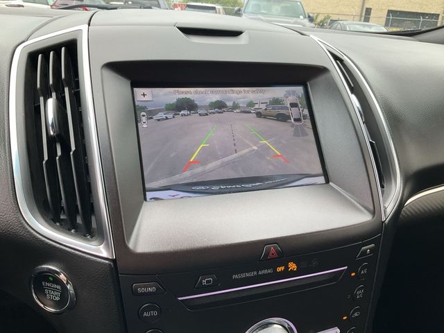 Thumbnail: 2019 Ford Edge - 26