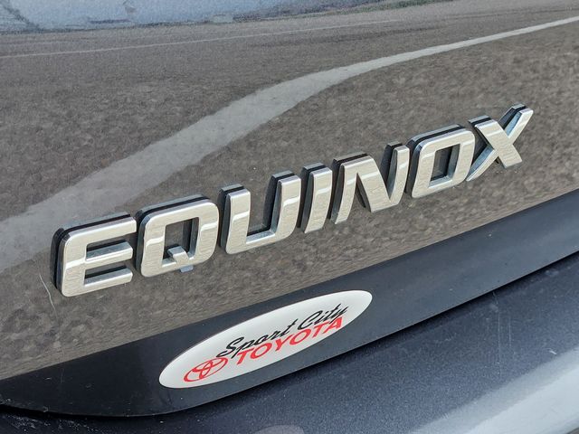 Thumbnail: 2022 Chevrolet Equinox - 6