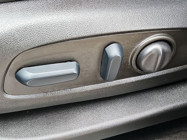 Thumbnail: 2022 Chevrolet Equinox - 24