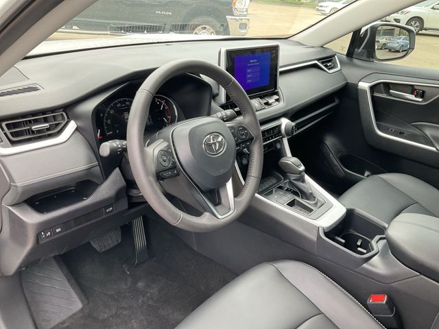 Thumbnail: 2025 Toyota RAV4 - 2