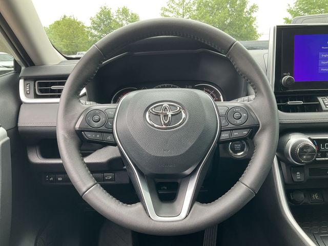 Thumbnail: 2025 Toyota RAV4 - 11