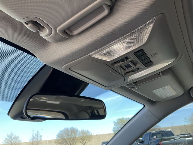 Thumbnail: 2025 Toyota RAV4 - 30